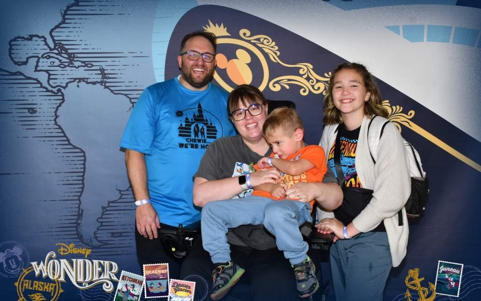 2023-08-14 – Disney Wonder – Disney Cruise Line (2)-min